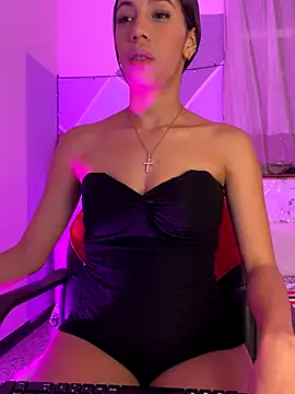 Lina10 online show from 15, 11, 2025