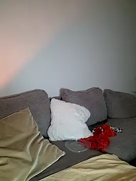 EileX official online show from 19, 4, 2026