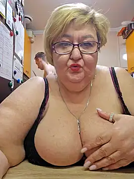 Awn290668 online show from 26, 1, 2025