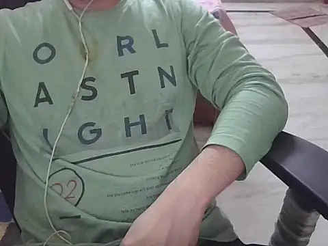 Snapshot of raka120294 chatting on 16, 2, 2025 raka120294 online show from 16, 2, 2025