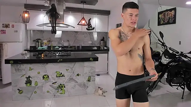 Snapshot of vicky_wendy_hot_sexx chatting on 16, 10, 2025 vicky wendy hot sexx online show from 16, 10, 2025