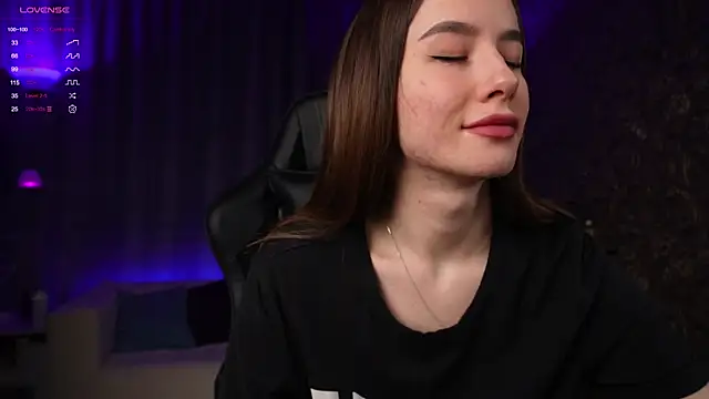 Snapshot of Amely_Young chatting on 28, 2, 2025 Amely Young online show from 28, 2, 2025