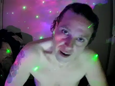 Snapshot of Edgeofinsanity chatting on 1, 3, 2025 Edgeofinsanity online show from 1, 3, 2025