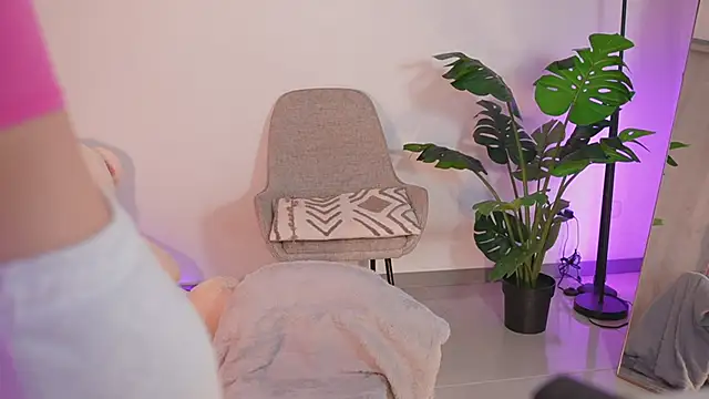 Angeeel  online show from 6, 1, 2026