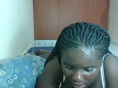 hotebbbyy online show from 3, 4, 2026