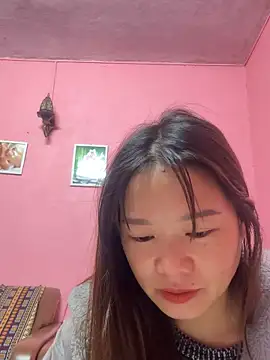 Snapshot of Hellen_111 chatting on 6, 12, 2024 Hellen 111 online show from 6, 12, 2024