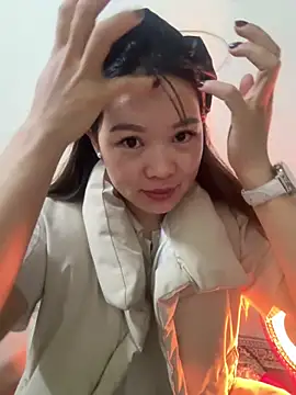 Snapshot of Hellen_111 chatting on 3, 2, 2025 Hellen 111 online show from 3, 2, 2025