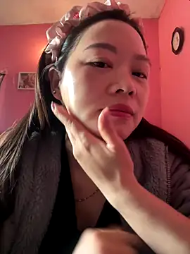 Snapshot of Hellen_111 chatting on 27, 9, 2025 Hellen 111 online show from 27, 9, 2025