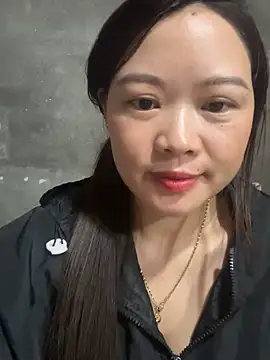 Snapshot of Hellen_111 chatting on 5, 10, 2025 Hellen 111 online show from 5, 10, 2025