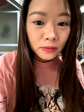 Snapshot of Hellen_111 chatting on 27, 10, 2025 Hellen 111 online show from 27, 10, 2025