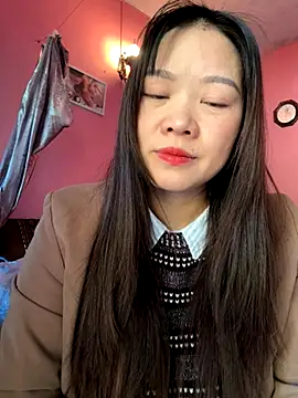 Snapshot of Hellen_111 chatting on 23, 11, 2025 Hellen 111 online show from 23, 11, 2025