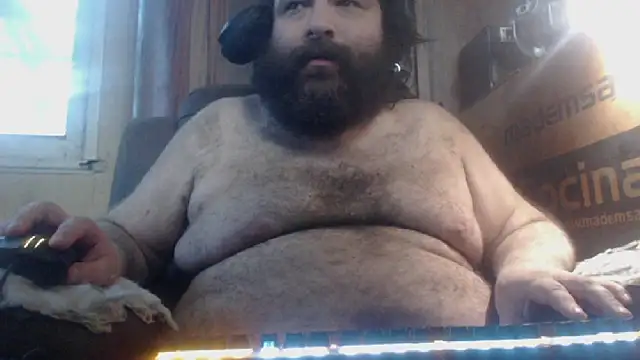 Snapshot of hairyhulk chatting on 10, 1, 2025 hairyhulk online show from 10, 1, 2025