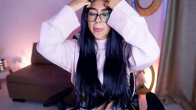 Sara albrecht online show from 20, 12, 2024