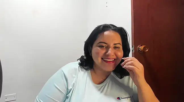 tetasgrandes karol online show from 21, 3, 2025