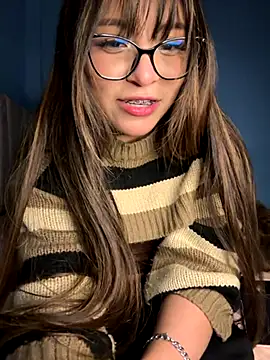 Lily candy X online show from 15, 11, 2025