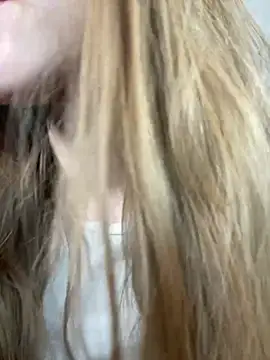Snapshot of KateRedgar chatting on 10, 2, 2025 KateRedgar online show from 10, 2, 2025