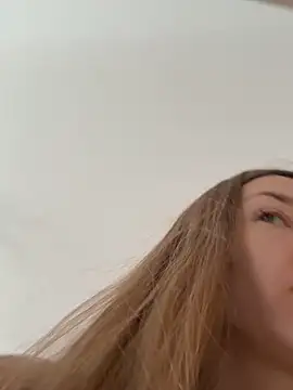 KateRedgar online show from 9, 4, 2026