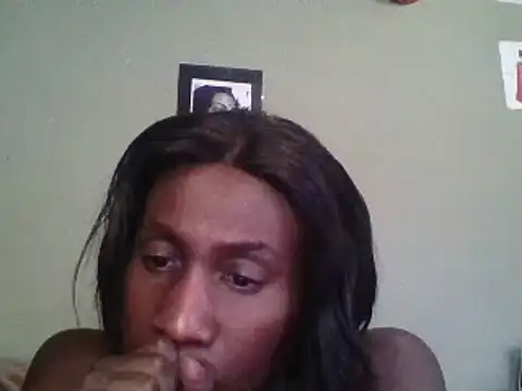 Snapshot of Moorella1 chatting on 4, 3, 2025 Moorella1 online show from 4, 3, 2025