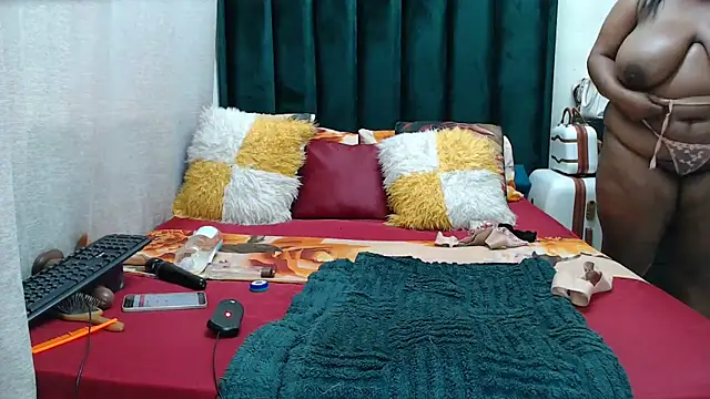 GaggingQueenxx online show from 9, 9, 2025