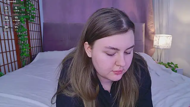 Snapshot of Mia__Peach chatting on 1, 3, 2025 Mia Peach online show from 1, 3, 2025