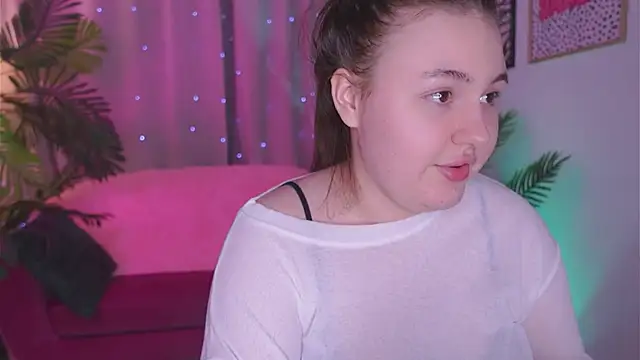 Snapshot of Mia__Peach chatting on 20, 3, 2025 Mia Peach online show from 20, 3, 2025