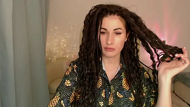 MaryMalory11 online show from 25, 2, 2025