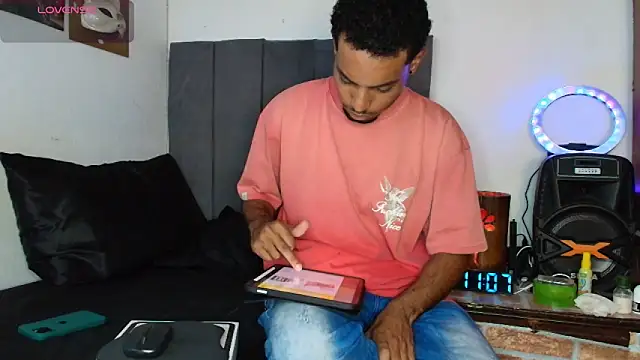 colinbrown online show from 21, 10, 2025