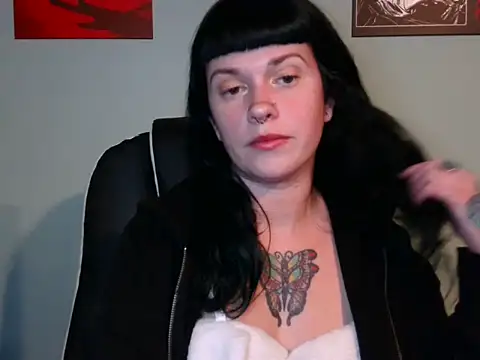 Snapshot of Marcelinegoddess chatting on 4, 12, 2024 Marcelinegoddess online show from 4, 12, 2024