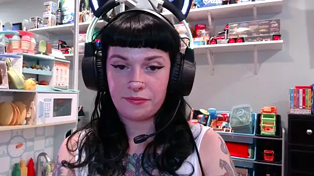 Snapshot of Marcelinegoddess chatting on 26, 2, 2025 Marcelinegoddess online show from 26, 2, 2025