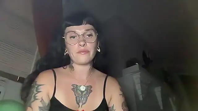 Snapshot of Marcelinegoddess chatting on 30, 7, 2026 Marcelinegoddess online show from 30, 7, 2026
