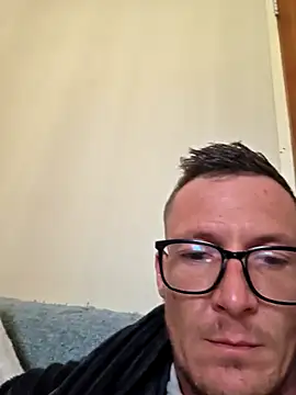 Snapshot of TheSouthernKing chatting on 2, 2, 2026 TheSouthernKing online show from 2, 2, 2026