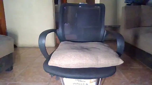 SmallGoodNutts online show from 25, 9, 2025