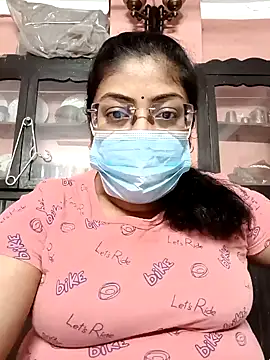 LAVERNIYA  online show from 12, 12, 2024