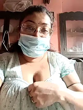 LAVERNIYA  online show from 26, 12, 2024