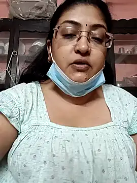 LAVERNIYA  online show from 11, 1, 2025