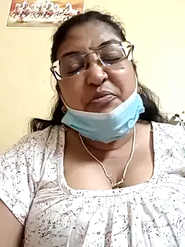 LAVERNIYA  online show from 28, 2, 2025