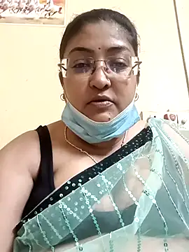 LAVERNIYA  online show from 2, 3, 2025