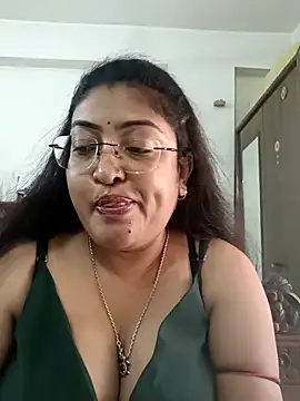 LAVERNIYA  online show from 25, 9, 2025