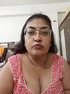 LAVERNIYA  online show from 29, 10, 2025