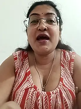 LAVERNIYA  online show from 2, 12, 2025