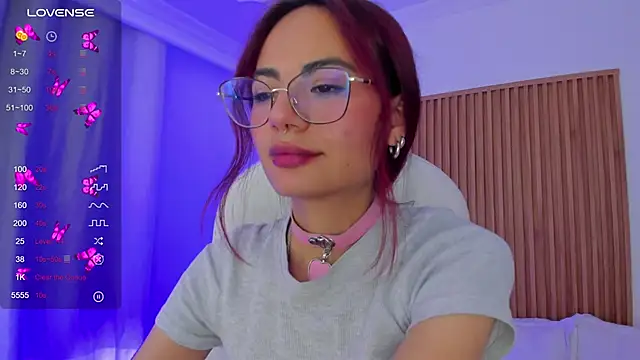 sophiecherry  online show from 3, 2, 2025