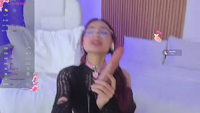 sophiecherry  online show from 5, 2, 2025