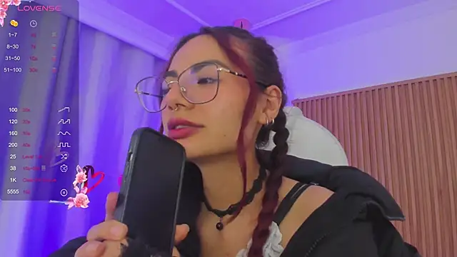 sophiecherry  online show from 25, 2, 2025
