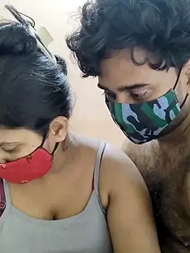 Snapshot of IND_COUPLE1 chatting on 21, 12, 2024 IND COUPLE1 online show from 21, 12, 2024