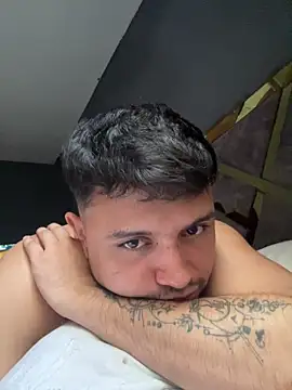 bruce  naughty online show from 19, 10, 2025