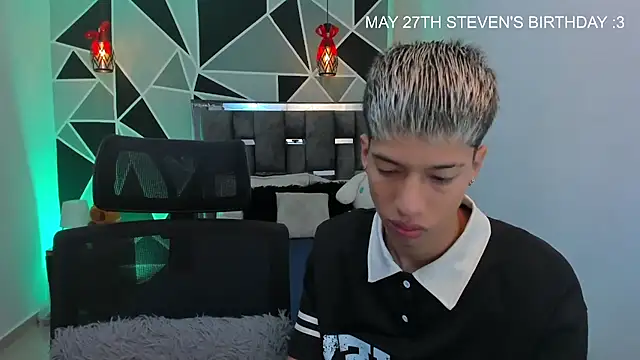 Snapshot of Juan_Nd_Steven chatting on 24, 5, 2026 Juan Nd Steven online show from 24, 5, 2026
