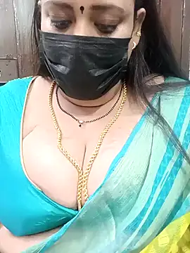 Snapshot of ashikaa_r chatting on 19, 1, 2025 ashikaa r online show from 19, 1, 2025