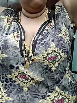 Snapshot of ashikaa_r chatting on 18, 3, 2025 ashikaa r online show from 18, 3, 2025