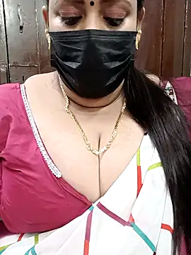 Snapshot of ashikaa_r chatting on 21, 3, 2025 ashikaa r online show from 21, 3, 2025