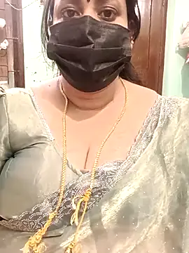 Snapshot of ashikaa_r chatting on 15, 5, 2026 ashikaa r online show from 15, 5, 2026